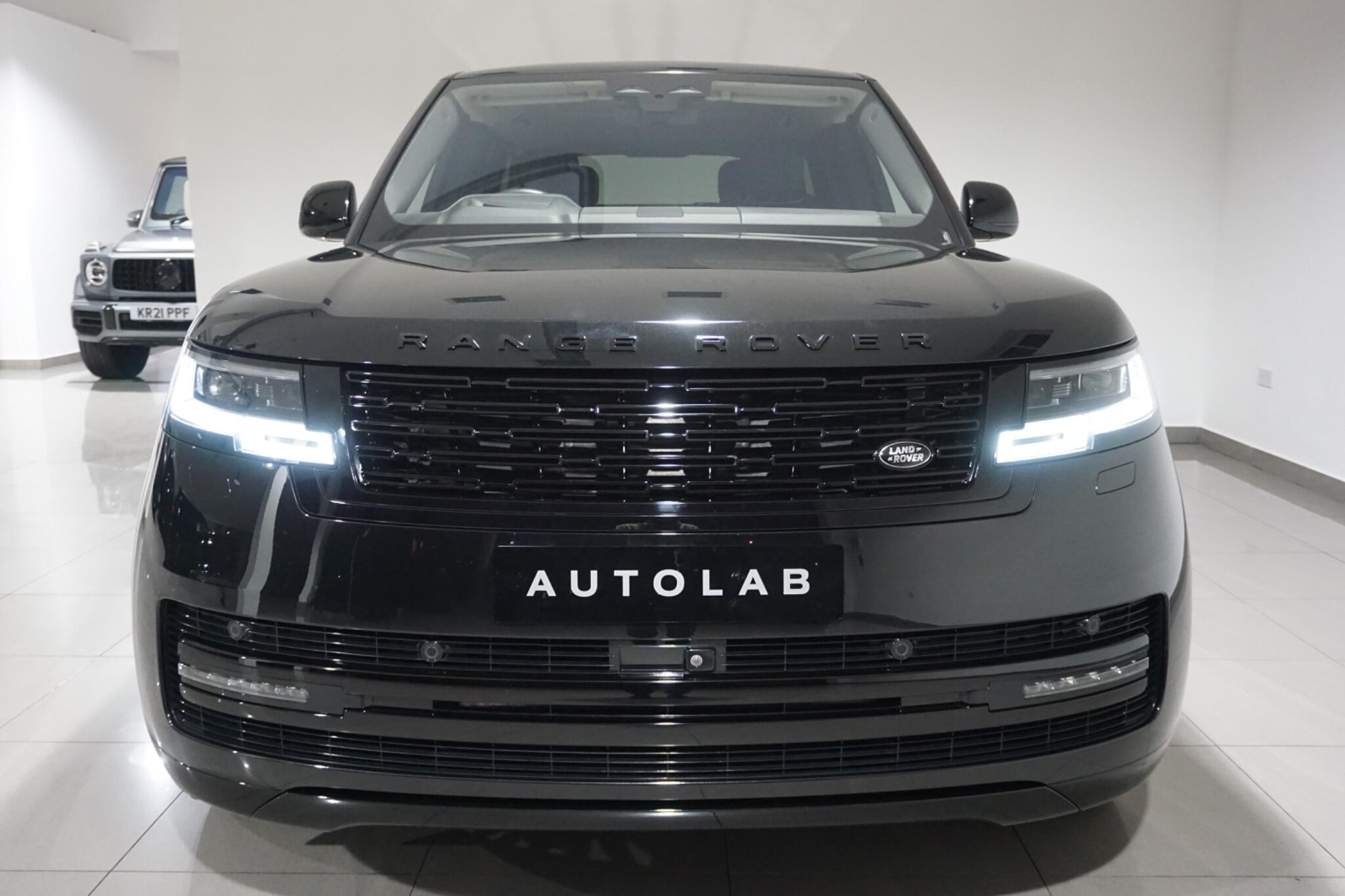 Land Rover Range Rover 3.0 D300 MHEV Autobiography SUV 5dr Diesel Auto 4WD Euro 6 (s/s) (300 ps)